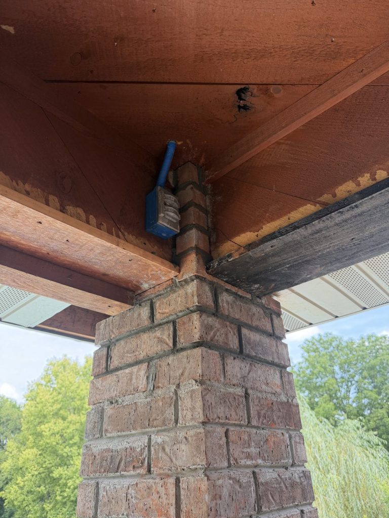 Residential porch structure