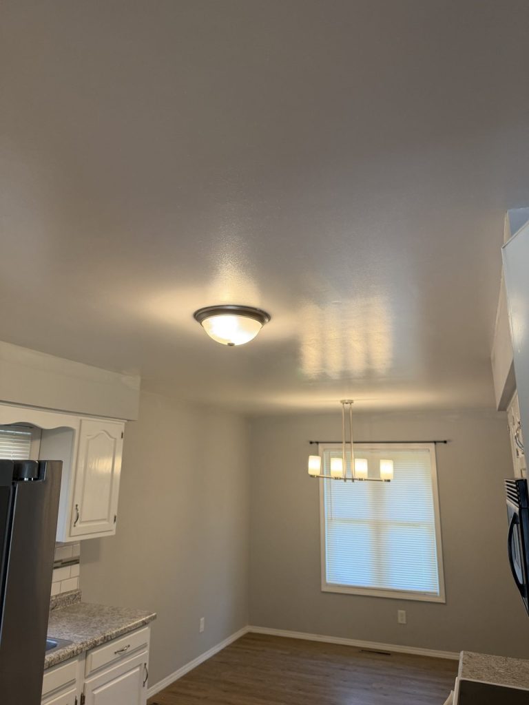 Kitchen and dining area ready for move-in